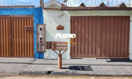Casa para alugar em Jardim Brasilândia de 80.00m² com 2 Quartos e 1 Garagem