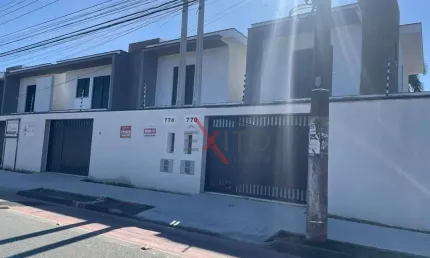 Casa para venda em Centro de 90.00m² com 2 Quartos e 2 Suites