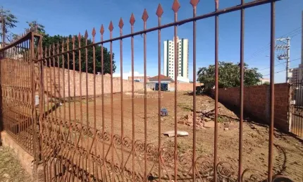 Casa para venda em Vila Melhado de 109.00m² com 2 Quartos