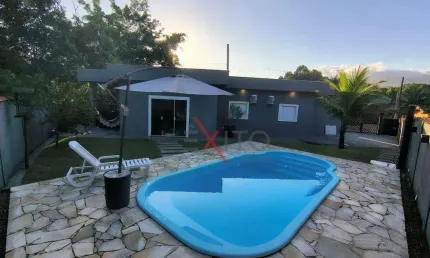 Casa para venda em Loteamento Costa Do Sol de 140.00m² com 3 Quartos, 1 Suite e 2 Garagens