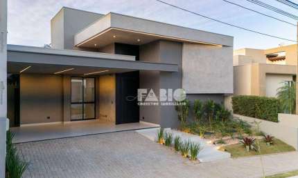 Casa de Condomínio para venda em Condomínio Vilage La Montagne de 230.00m² com 3 Quartos, 3 Suites e 4 Garagens