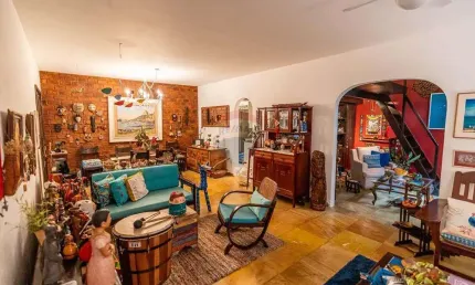 Casa de Condomínio para venda em Jacarepaguá de 360.00m² com 3 Quartos, 2 Suites e 1 Garagem