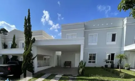 Casa para venda em Tamboré de 170.00m² com 4 Quartos, 1 Suite e 2 Garagens