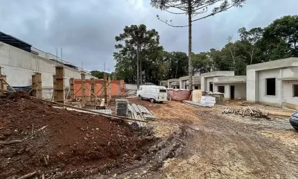 Casa para venda em São Gabriel de 58.00m² com 3 Quartos, 1 Suite e 1 Garagem