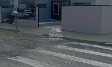 Casa para venda em Pontal Do Paraná de 58.00m² com 2 Quartos, 1 Suite e 1 Garagem