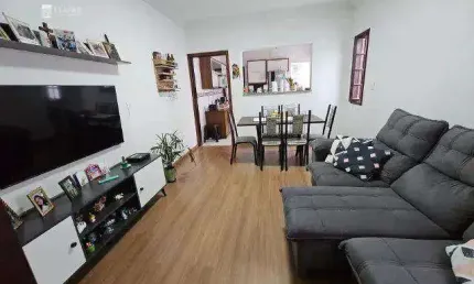 Casa para venda em Alto Ipiranga de 159.00m² com 2 Quartos e 2 Garagens