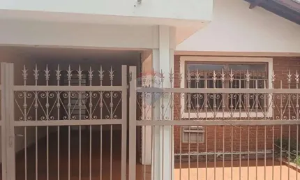 Casa para venda em Presidente Médici de 88.00m² com 2 Quartos e 2 Garagens