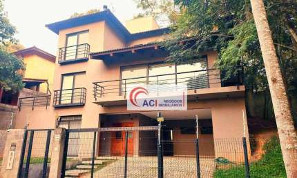 Casa de Condomínio para venda em Vila Verde de 250.00m² com 3 Quartos, 3 Suites e 4 Garagens