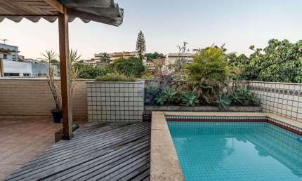 Cobertura para venda em Jardim Guanabara de 294.00m² com 4 Quartos, 1 Suite e 2 Garagens