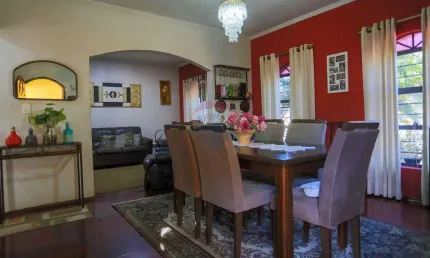 Casa para venda em Jardim São Paulo de 148.20m² com 3 Quartos, 1 Suite e 4 Garagens