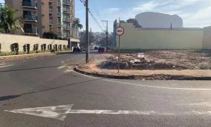 Lote / Terreno para venda em Jardim Santa Cruz de 261.00m²