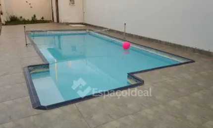 Casa para venda em Jardim Maria Luiza Iv de 40.00m² com 1 Quarto e 3 Garagens