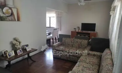 Casa para venda em Vila Marimbondo de 159.00m² com 3 Quartos, 1 Suite e 2 Garagens