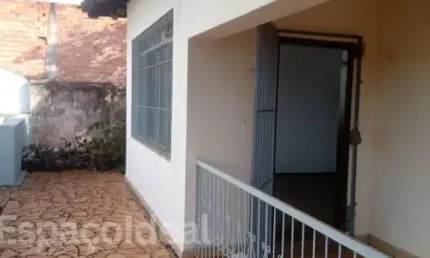 Casa para venda em Vila Antonieta I de 139.00m² com 3 Quartos, 1 Suite e 2 Garagens
