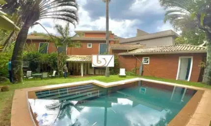 Casa de Condomínio para alugar em Tamboré de 450.00m² com 4 Quartos, 4 Suites e 6 Garagens