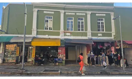 Casa comercial para alugar no Centro, Belo Horizonte 