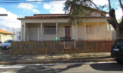 Casa para venda em Centro de 147.00m² com 4 Quartos e 2 Garagens
