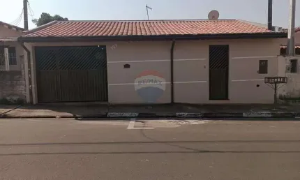 Casa para venda em Theodoro De Souza Barros de 199.10m² com 4 Quartos e 4 Garagens