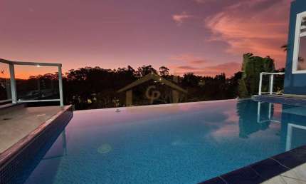 Casa para venda em Granja Caiapiá de 376.00m² com 3 Quartos, 1 Suite e 4 Garagens