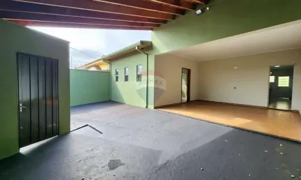 Casa para venda em Parque Dos Lagos de 159.60m² com 3 Quartos e 3 Garagens