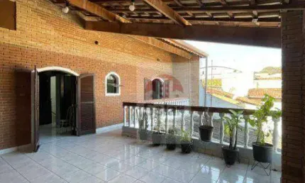 Casa para venda em Vila São José de 260.00m² com 2 Quartos, 1 Suite e 10 Garagens