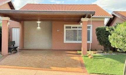 Casa de Condomínio para venda em Recreio Das Acácias de 174.00m² com 3 Quartos, 1 Suite e 4 Garagens