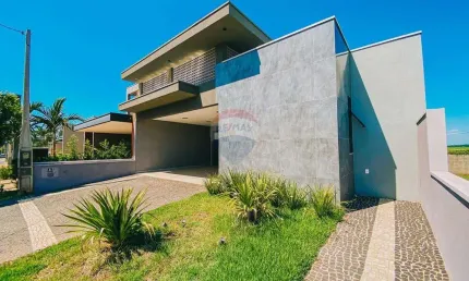 Casa de Condomínio para venda em Jardim Alvorada de 218.70m² com 3 Quartos, 3 Suites e 4 Garagens