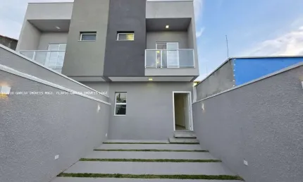 Sobrado para venda em Alto Ipiranga de 140.00m² com 3 Quartos, 3 Suites e 2 Garagens