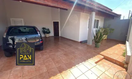 Casa para venda em Jardim Paraíso de 180.00m² com 3 Quartos, 1 Suite e 2 Garagens