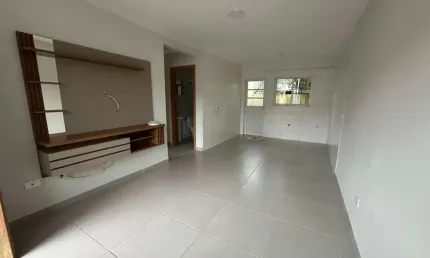 Casa de Condomínio para alugar em Costeira de 52.00m² com 2 Quartos e 1 Garagem