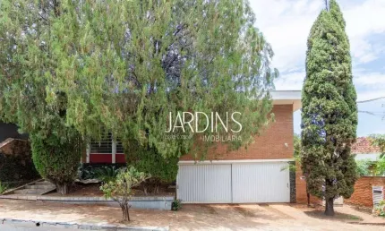 Casa para venda em Jardim Paulista de 386.00m² com 5 Quartos, 1 Suite e 5 Garagens