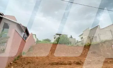 Terreno à venda no Centro, São Pedro 