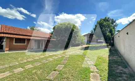 Chácara para venda em São Pedro de 200.00m² com 2 Quartos, 3 Suites e 2 Garagens