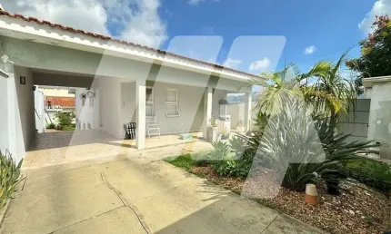 Casa para venda em São Pedro de 192.00m² com 3 Quartos, 3 Suites e 2 Garagens