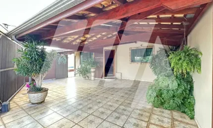 Casa para venda em São Pedro de 197.00m² com 3 Quartos e 1 Suite