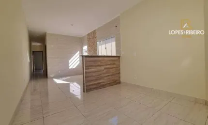 Casa para venda em Jardim Iolanda de 73.00m² com 2 Quartos e 2 Garagens