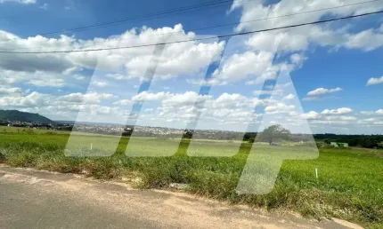 Terreno à venda no Centro, São Pedro 