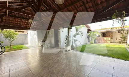 Casa para venda em São Pedro de 110.00m² com 2 Quartos, 1 Suite e 3 Garagens