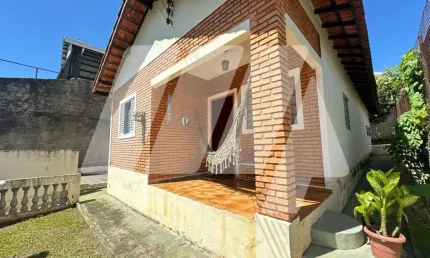 Casa para venda em Jardim Iporanga de 150.00m² com 3 Quartos, 1 Suite e 1 Garagem