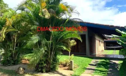 Casa para venda em Condominio Lagoinha de 377.00m² com 4 Quartos, 2 Suites e 3 Garagens