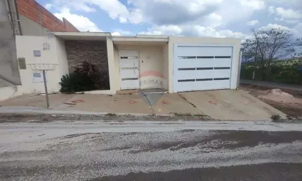 Casa para venda em Pardinho de 110.00m² com 3 Quartos e 1 Garagem