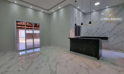 Casa para venda em Residencial Ouro Verde de 140.00m² com 3 Quartos, 1 Suite e 2 Garagens