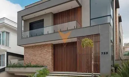 Casa para venda em Alphaville de 480.00m² com 4 Quartos, 4 Suites e 5 Garagens
