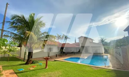 Casa para venda em São Pedro de 320.00m² com 4 Quartos, 2 Suites e 2 Garagens