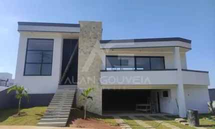 Casa para venda em Portal Ville Jardim Europa de 370.00m² com 3 Quartos, 1 Suite e 2 Garagens