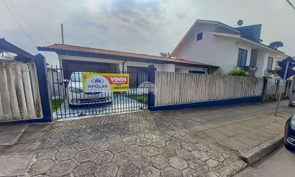 Casa para venda em Centro de 120.00m² com 4 Quartos e 2 Garagens