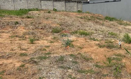 Terreno para venda em Parque Dos Pinheiros de 300.00m²