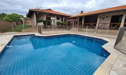 Casa de Condomínio para venda em Colinas Do Piracicaba (ártemis) de 204.00m² com 3 Quartos, 1 Suite e 7 Garagens