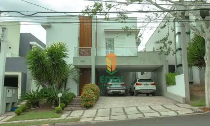 Casa de Condomínio para venda em Condomínio Mont Blanc de 320.00m² com 3 Quartos, 3 Suites e 4 Garagens