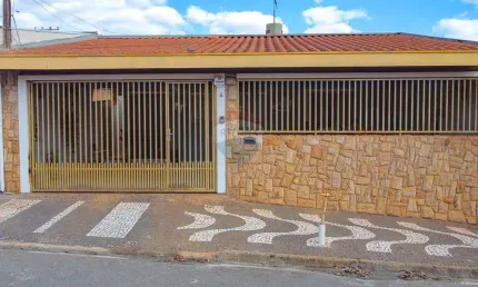 Casa para venda em Jardim Santa Olívia Ii de 200.00m² com 3 Quartos, 1 Suite e 3 Garagens